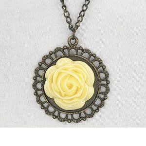 NWOT Framed Enamel Rose Necklace